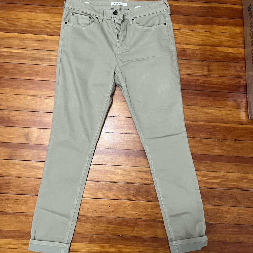 cream khaki pants